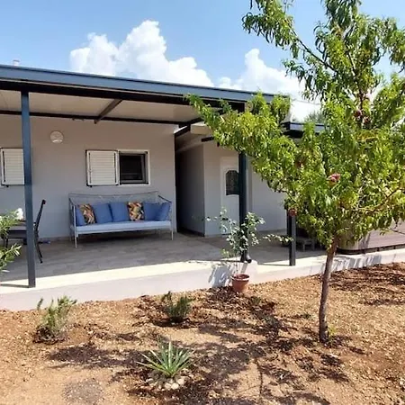 Seaside Retreat *